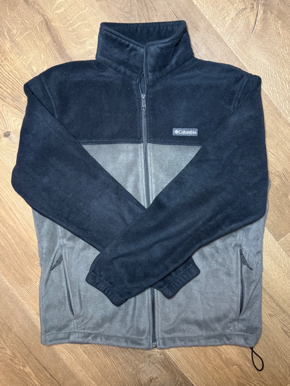 Columbia Black and Gray Performance Fleece Jacket Full Zip